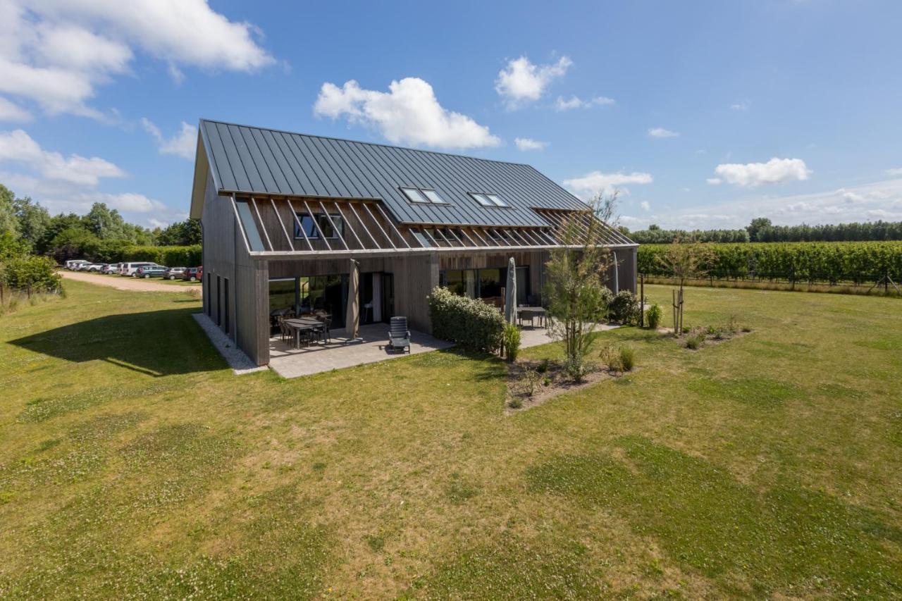 Welcome In - Vakantiehuis 6 En 12 Personen, Vroondijk In 弗劳温普尔德 外观 照片