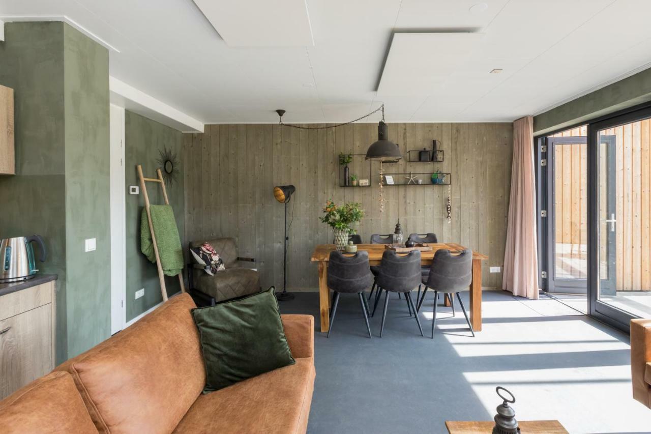 Welcome In - Vakantiehuis 6 En 12 Personen, Vroondijk In 弗劳温普尔德 外观 照片