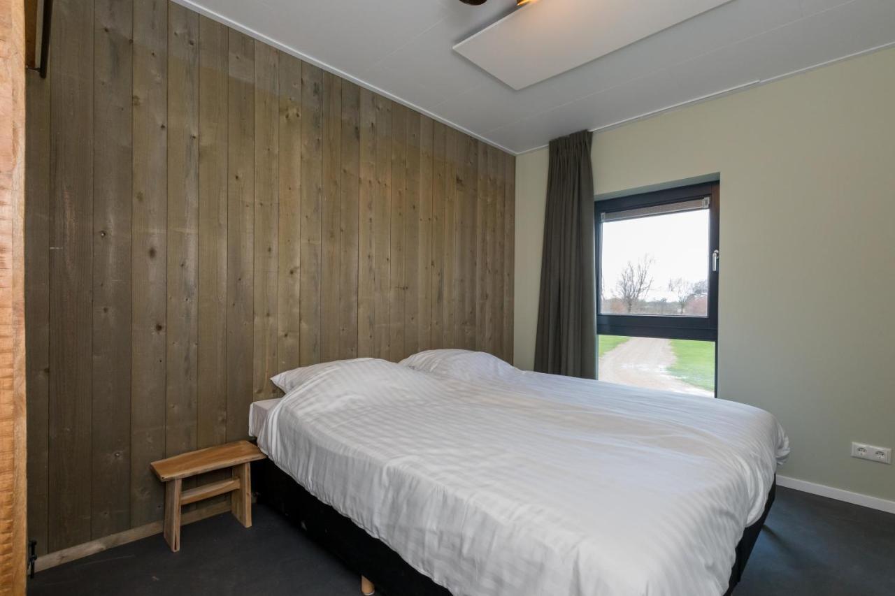 Welcome In - Vakantiehuis 6 En 12 Personen, Vroondijk In 弗劳温普尔德 外观 照片