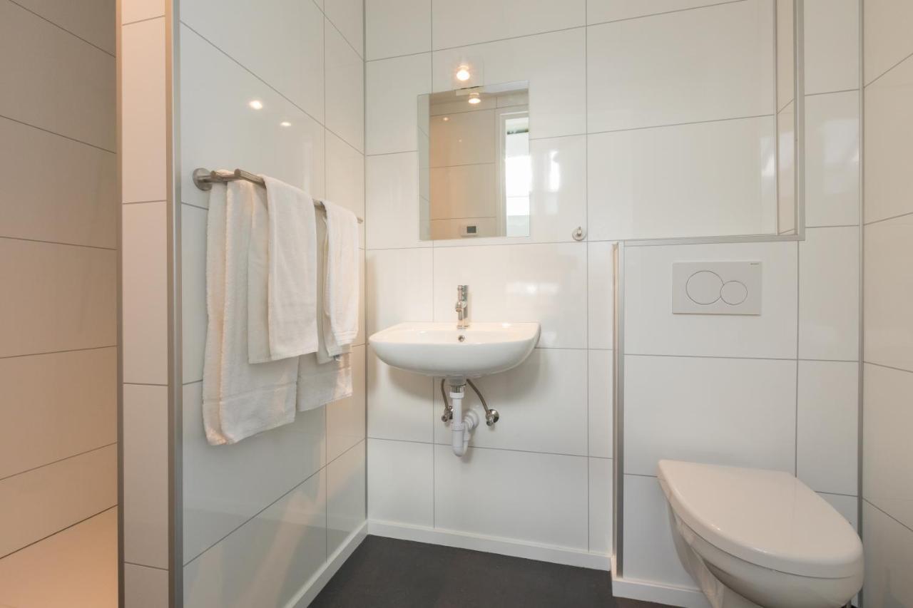 Welcome In - Vakantiehuis 6 En 12 Personen, Vroondijk In 弗劳温普尔德 外观 照片